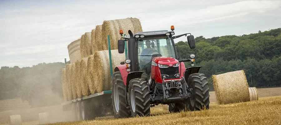 How Smart Farming Methods are Revolutionizing Tractor Use in Zambia