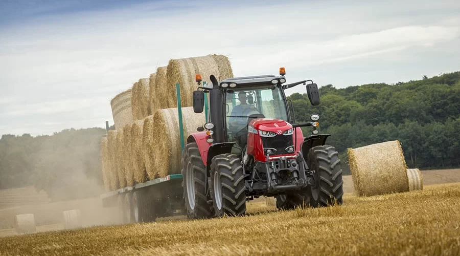 How Smart Farming Methods are Revolutionizing Tractor Use in Zambia